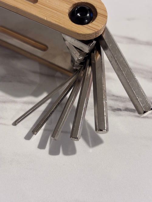 16-in-1 Multitool