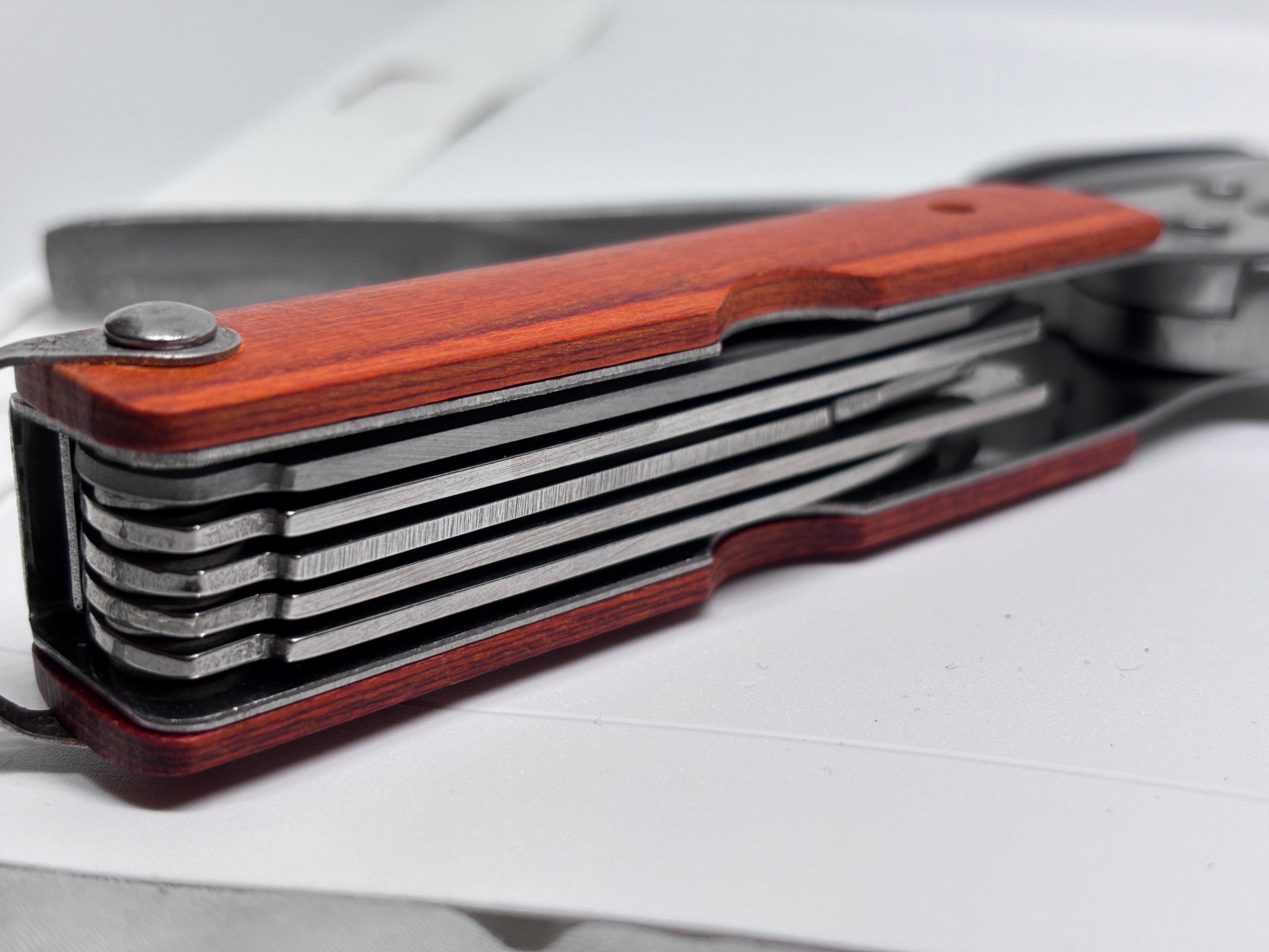 12-in-1 Hammer Multitool (Camping)