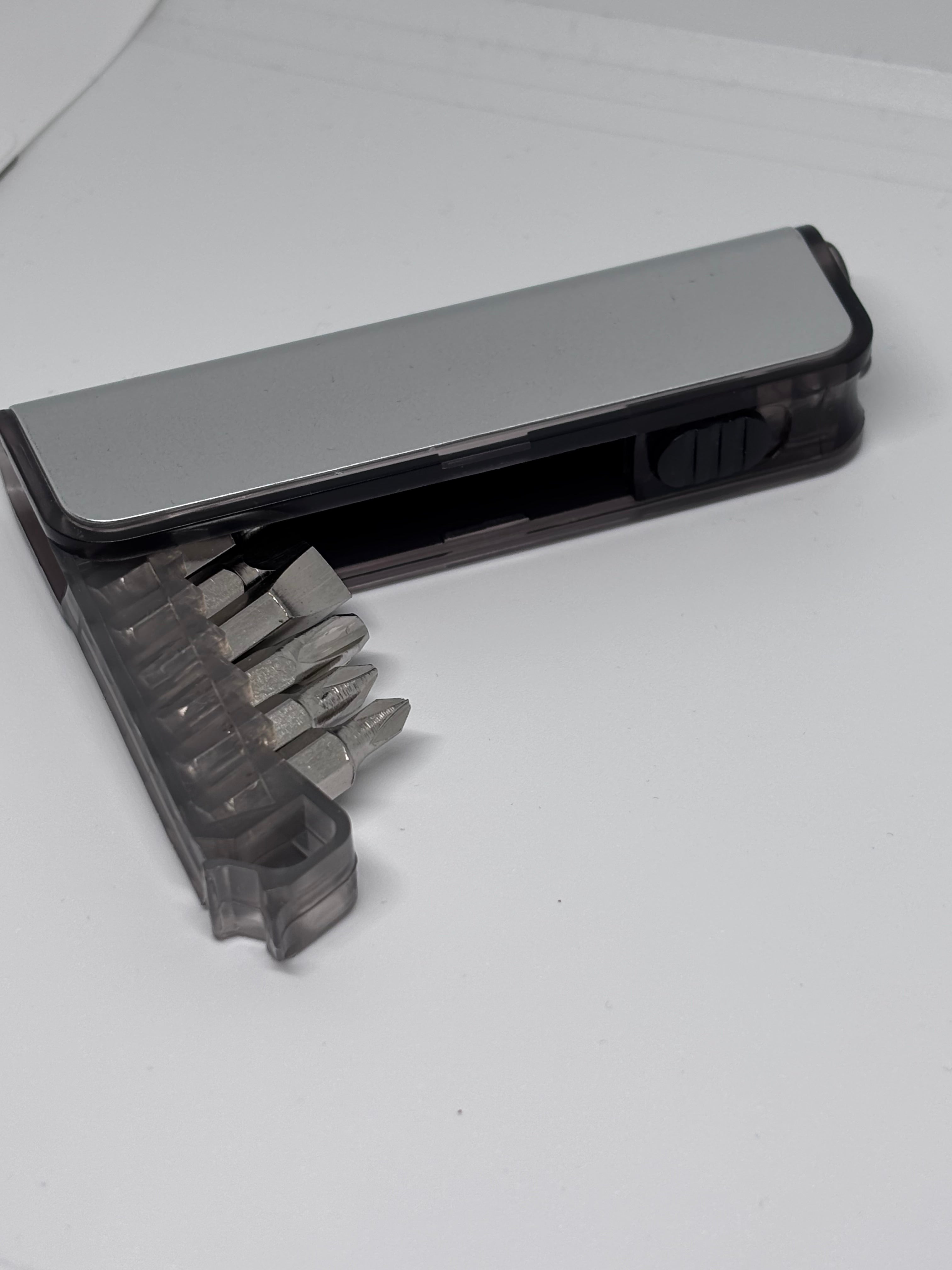 6-in-1 Screwdriver Multitool with LED Torch